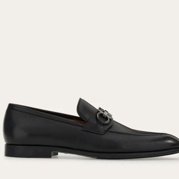 Ferragamo Gancini Loafers with Dust bags Men $895.00 NWT - Picture 4 of 5